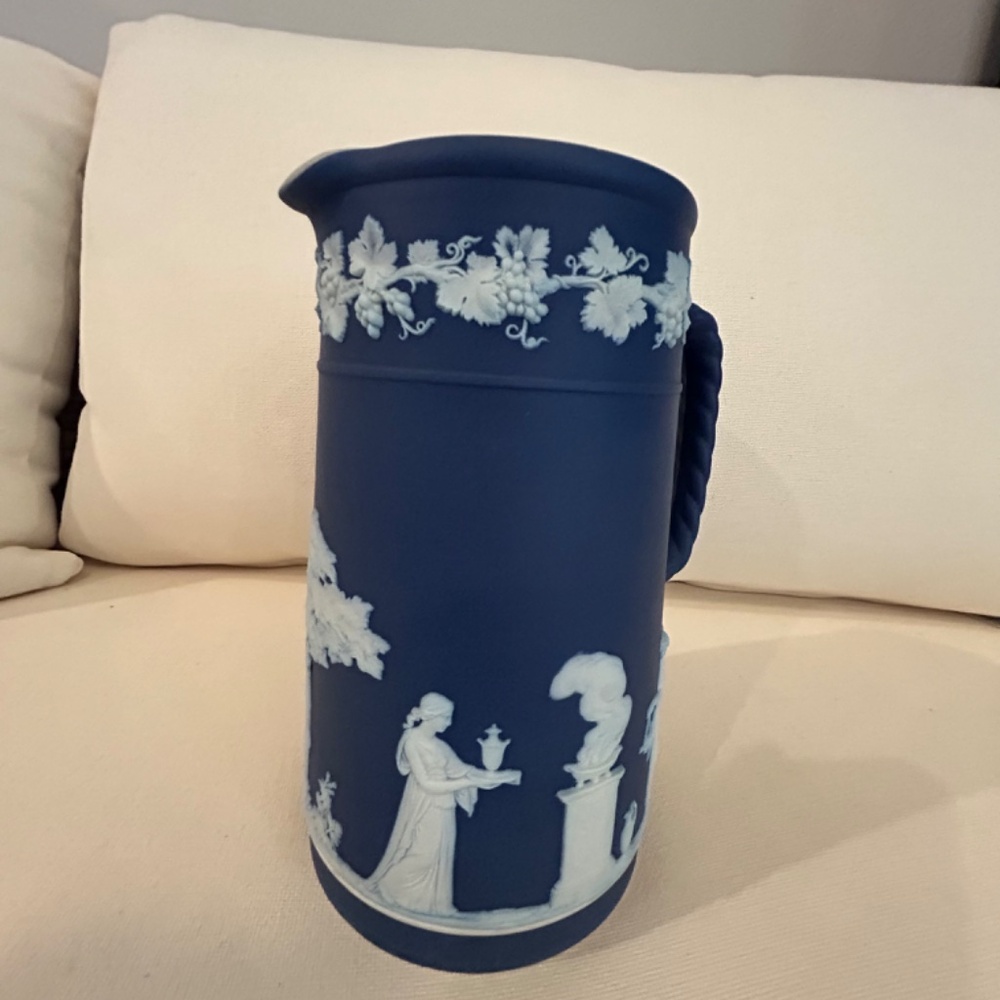 *RARE FIND* Wedgwood Jasperware 8" Trojan Sacrifice Jug Lavender and Cream